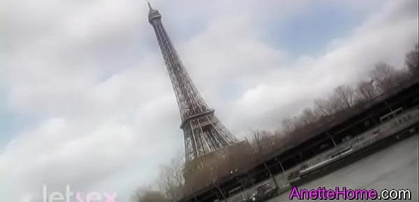  trio couple amateur libertin sur bateau mouche a paris